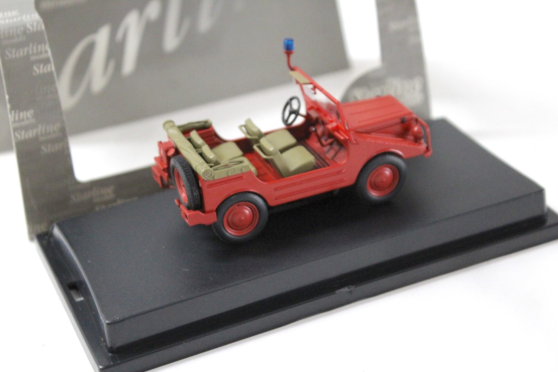 1:43 Starline DKW Munga 4 FEUERWEHR red