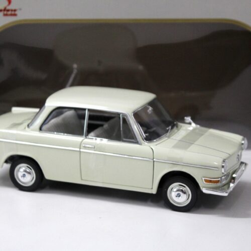 1:18 Signature Models 1962 BMW 700 LS Luxus beige