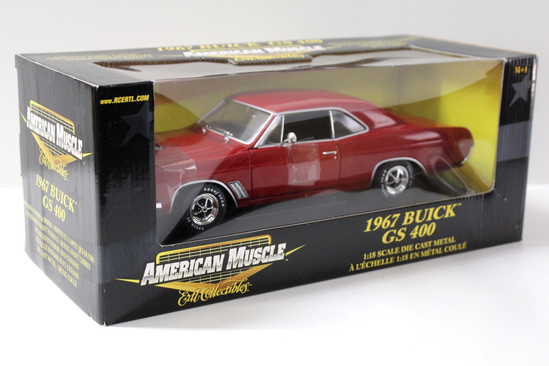 1:18 American Muscle ERTL 1967 Buick GS 400 Coupe red