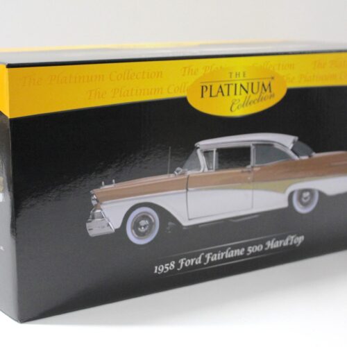 1:18 Sun Star 1958 Ford Fairlane 500 Hardtop white/ Palomino Tan