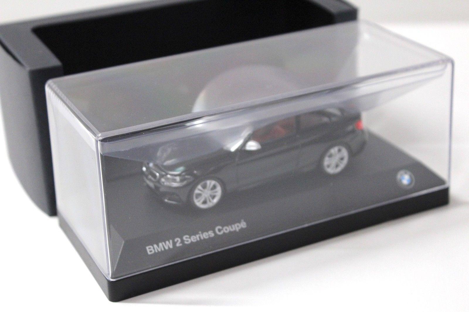 1:43 Minichamps BMW 2er F22 Coupe black DEALER VERSION
