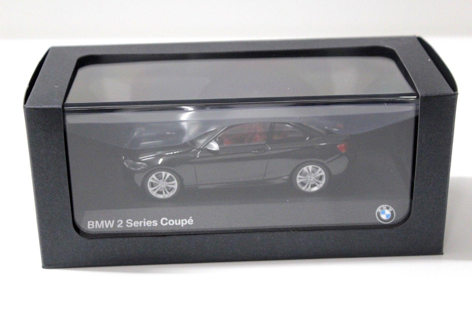 1:43 Minichamps BMW 2er F22 Coupe black DEALER VERSION