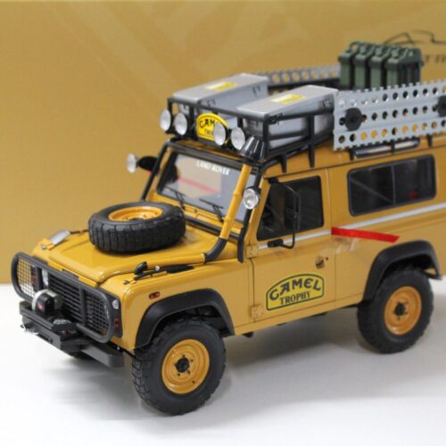1:18 Almost Real Land Rover 90 "Camel Trophy" Borneo 1985