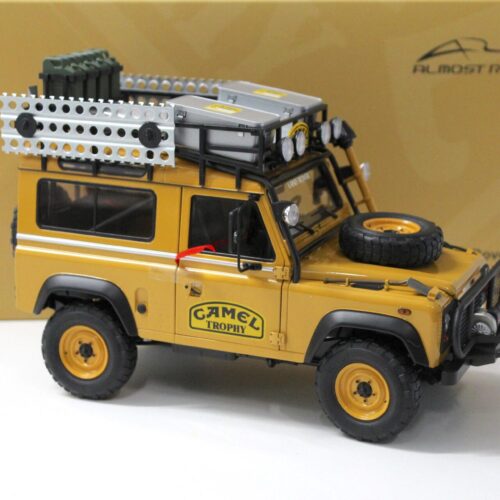 1:18 Almost Real Land Rover 90 "Camel Trophy" Borneo 1985
