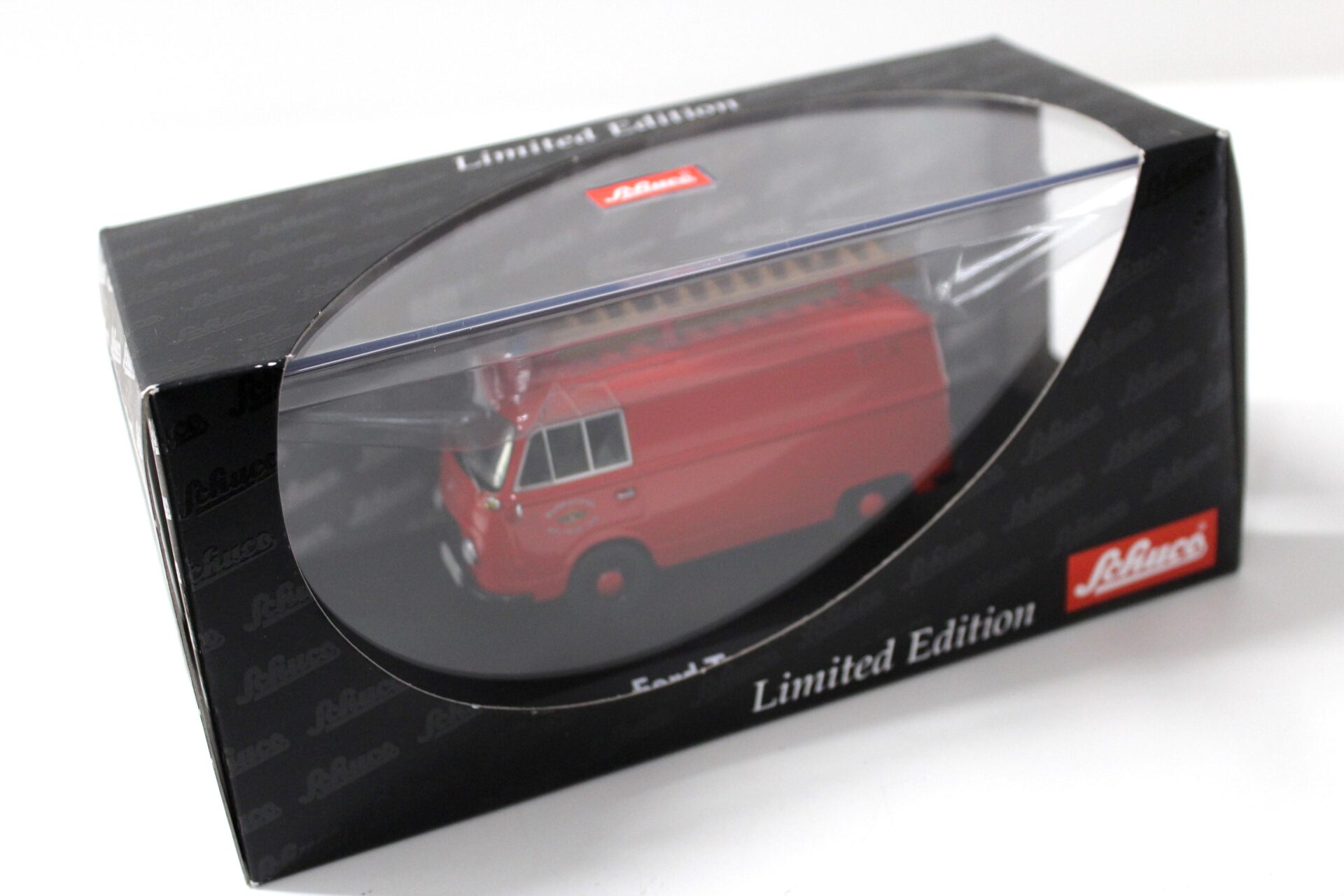 1:43 Schuco Ford Taunus Transit FEUERWEHR Ford Werk Köln red