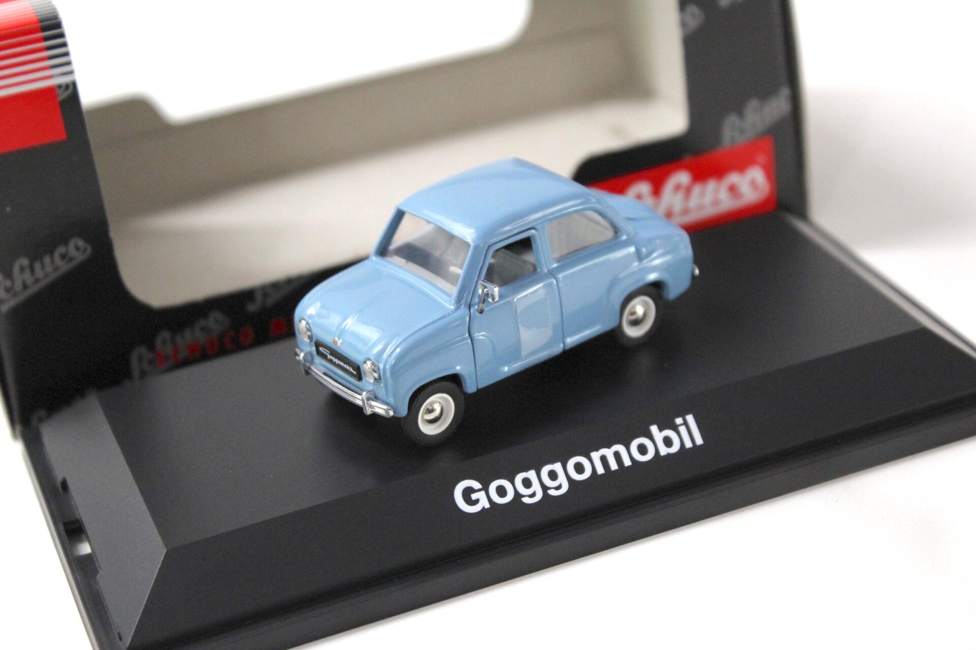 ID 45519 orig 1.jpg 1:43 Schuco Goggomobil light blue