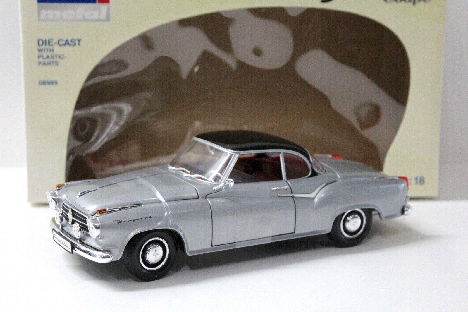 ID 46747 orig.jpg 1:18 Revell Borgward Isabella Coupe silver/ black roof
