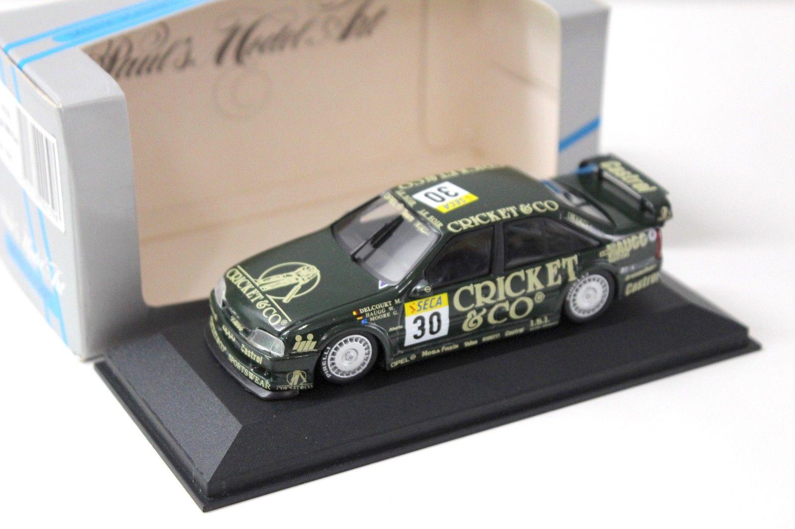 ID 47330 orig.jpg 1:43 Minichamps Opel Omega EVO 3000 Delcourt CRICKET green