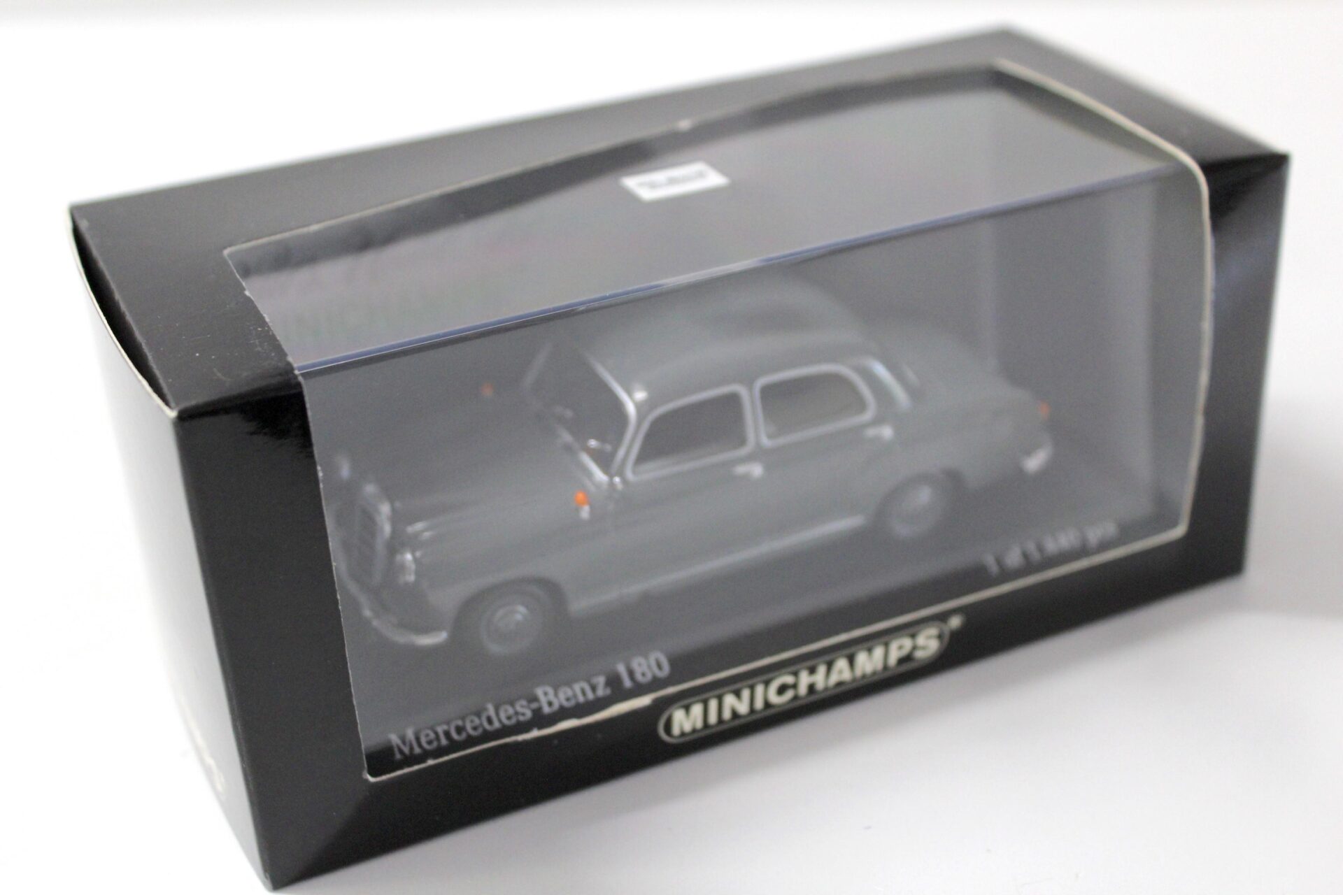 1:43 Minichamps Mercedes 180 Ponton W120 Araber grey 1953