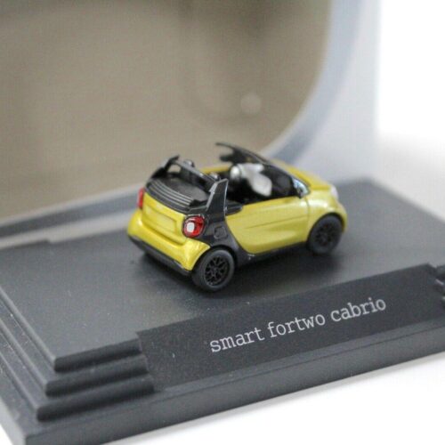 1:87 Busch Smart Fortwo Cabrio yellow/ black DEALER VERSION