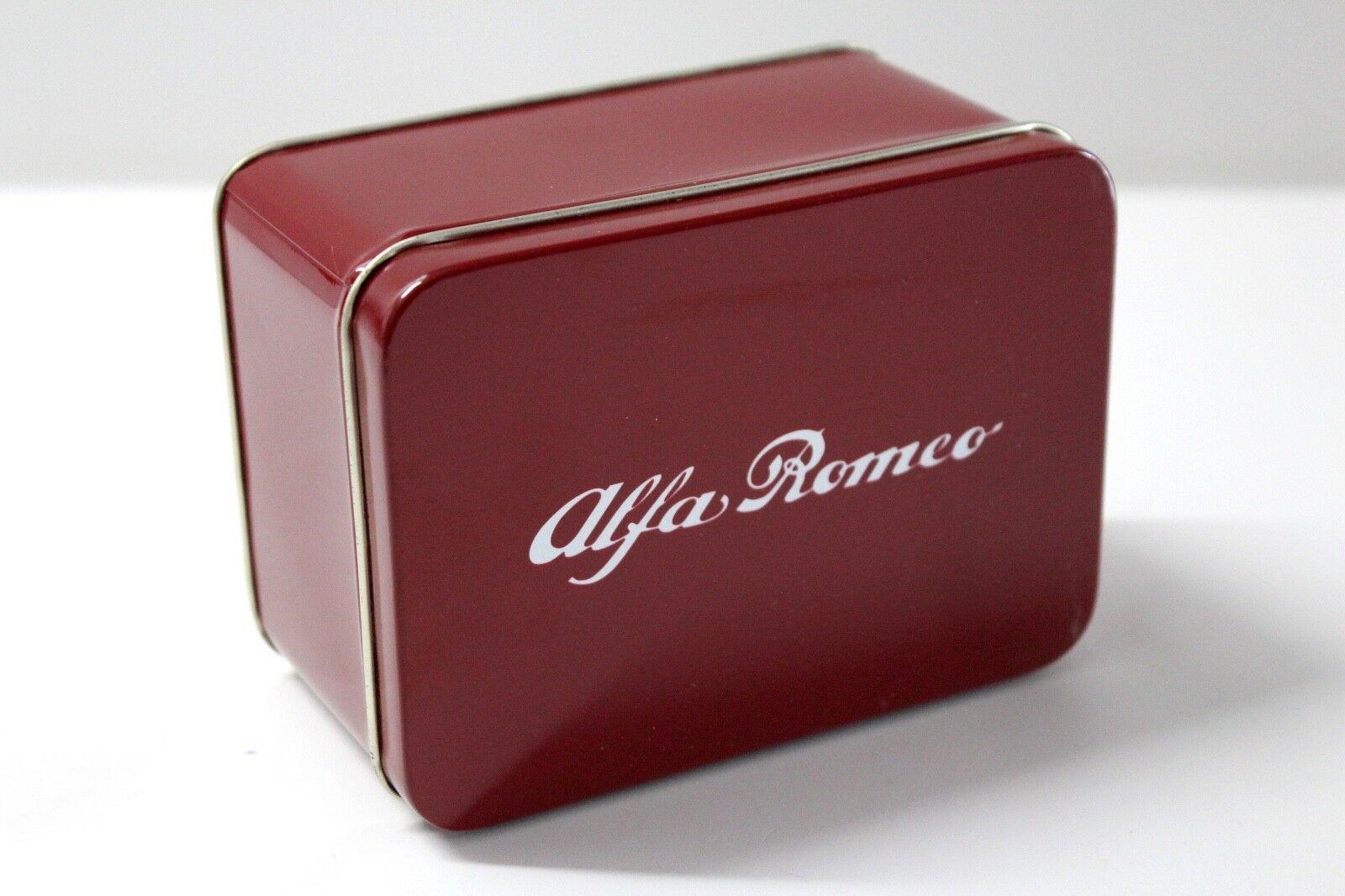 1:43 Solido Alfa Romeo 166 Sedan grey + metal box SP