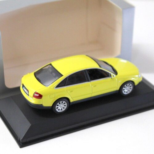 1:43 Minichamps Audi A6 (C5) Limousine yellow DEALER VERSION