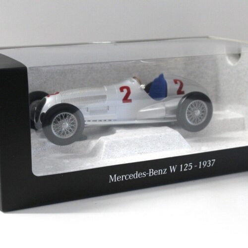 1:18 Minichamps Mercedes W125 Silver Arrow Lang Tripolini #2 DEALER VERSION - Image 4