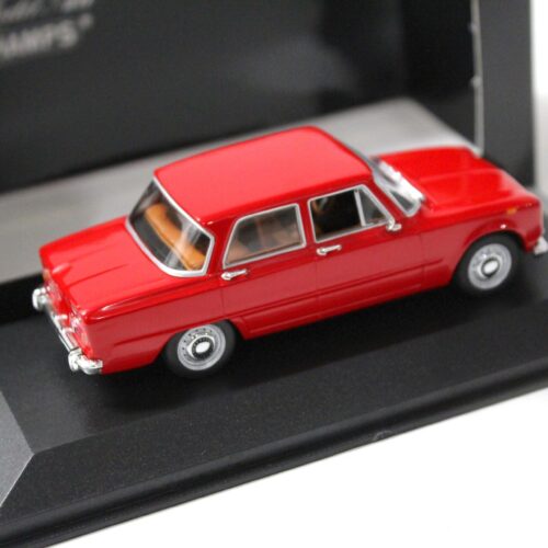 1:43 Minichamps Alfa Romeo Giulia 1300 Super 1970 Rosso Alfa red