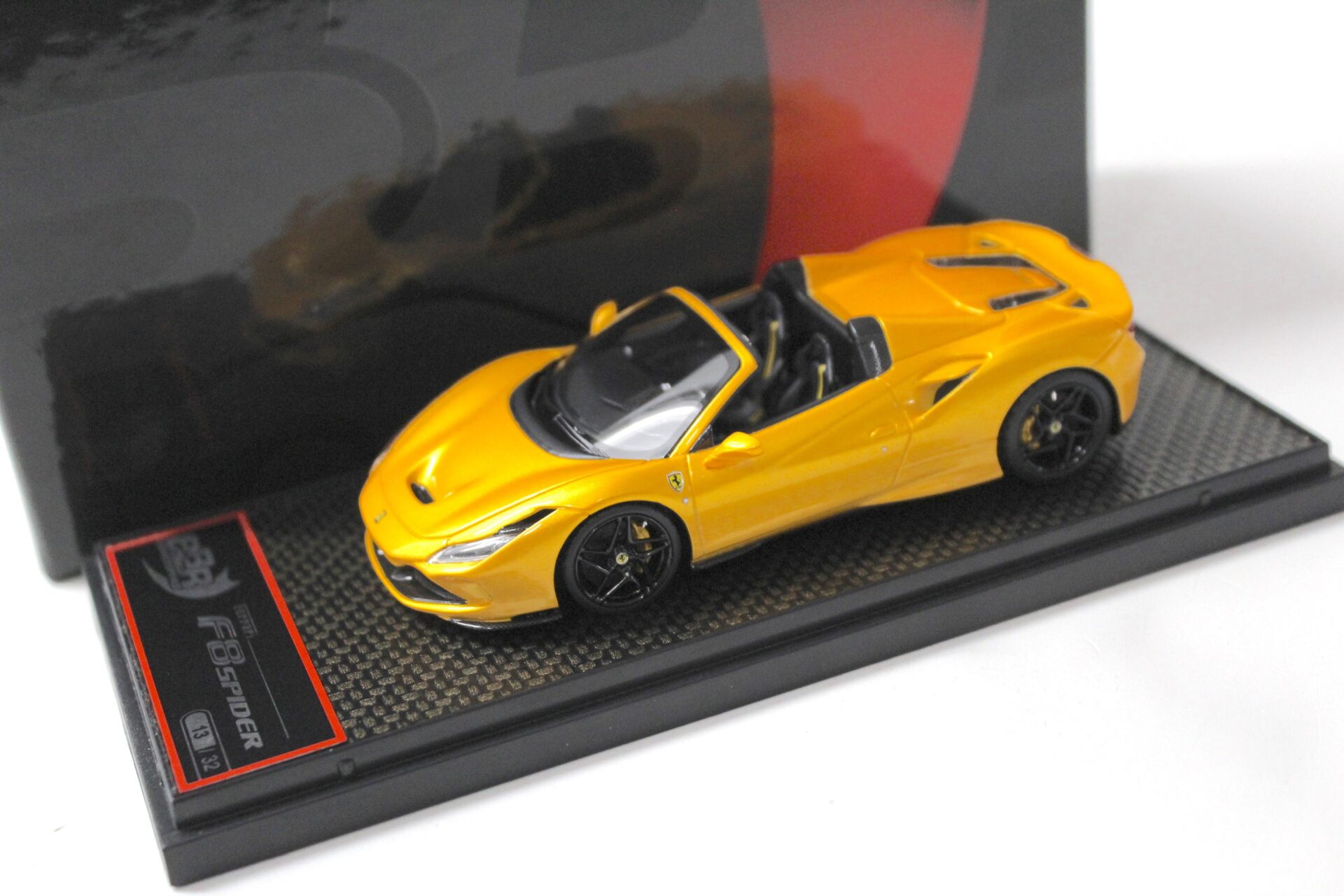 ID 52723 orig.jpg 1:43 BBR Ferrari F8 Tributo Spider Giallo Tristrato Limited 32 pcs.