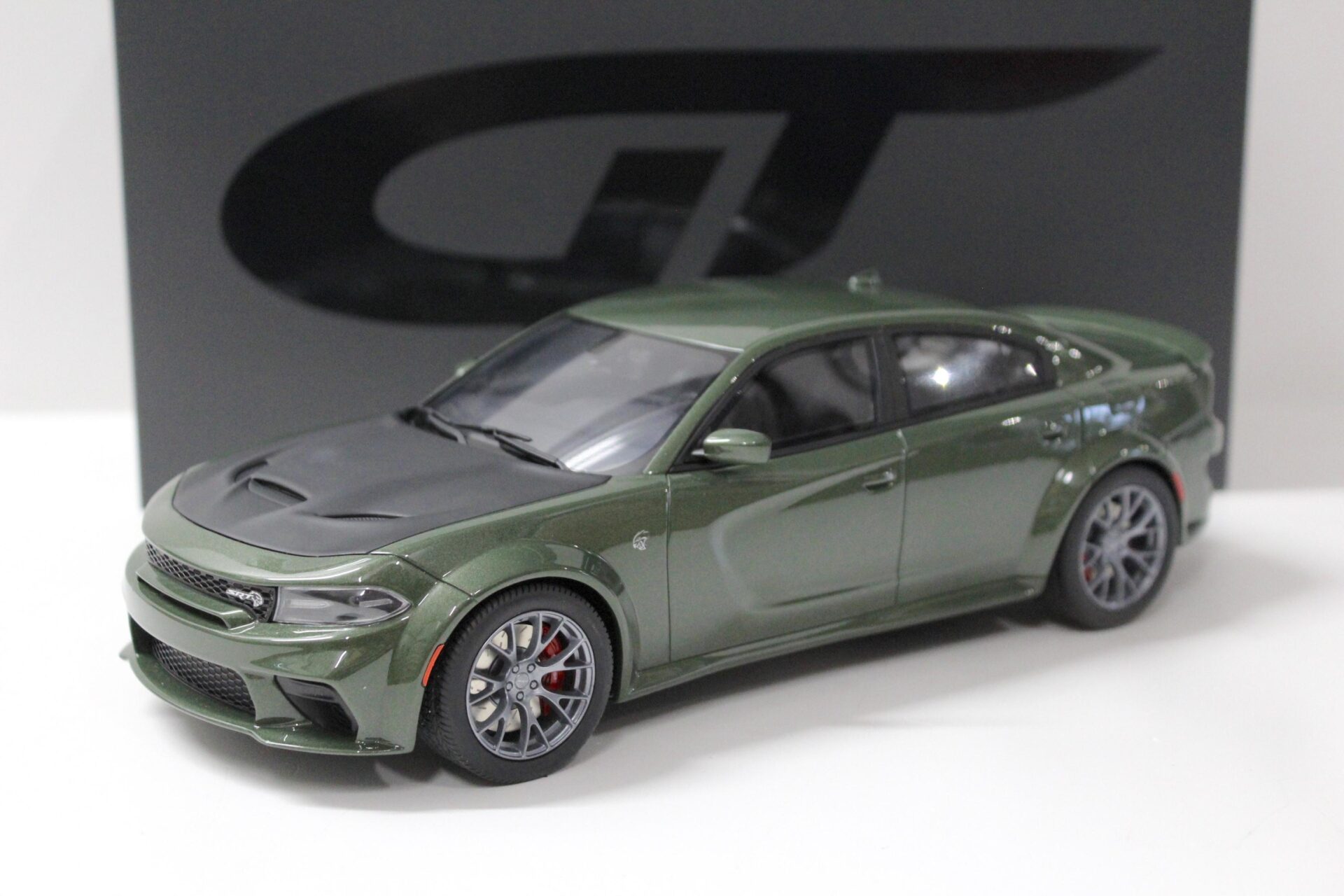 1:18 GT Spirit GT303 Dodge Charger Hellcat Widebody F8 green 2020