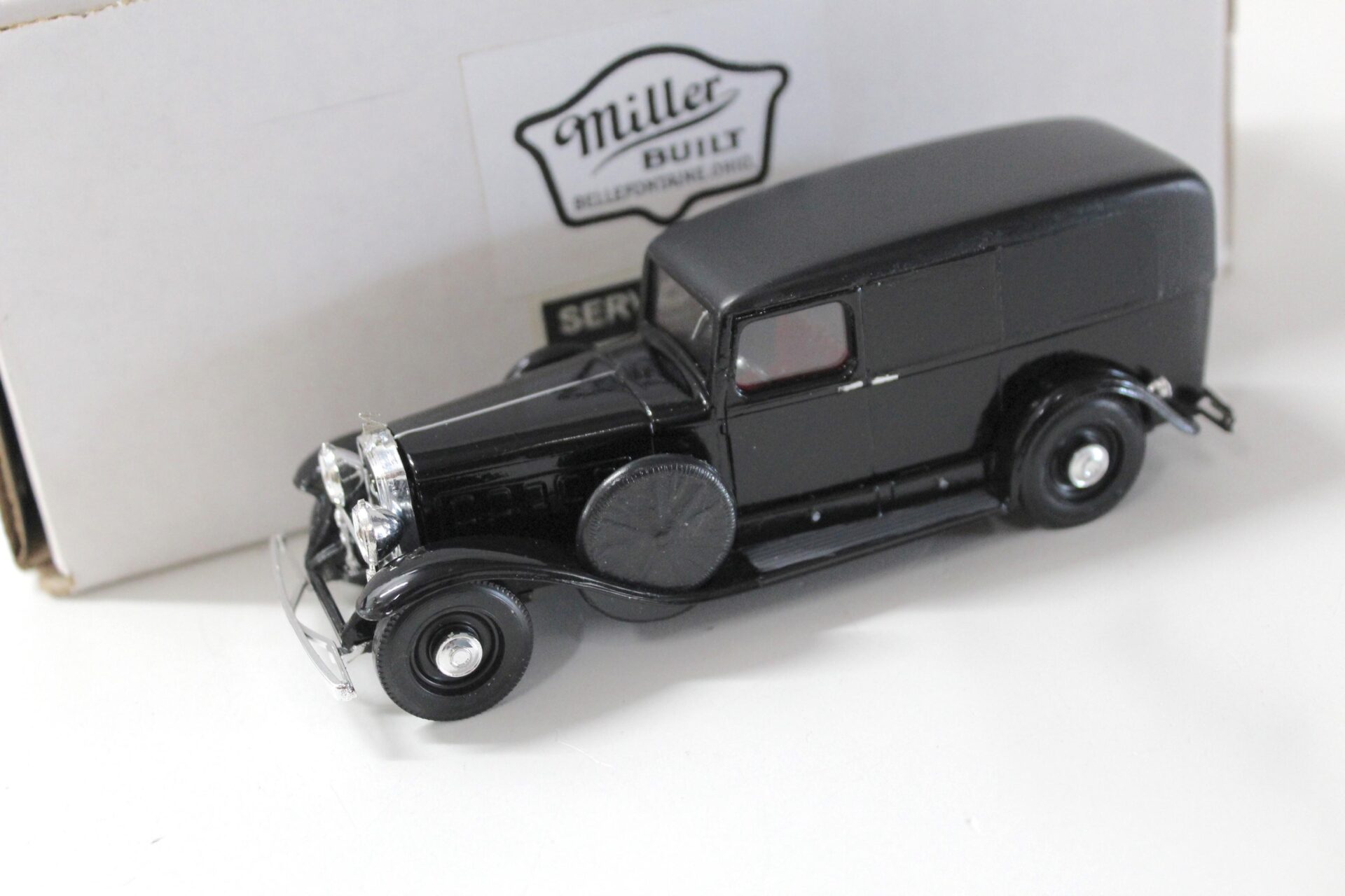 1:43 Custom Model 1931 Cadillac V16 Service Car Miller black