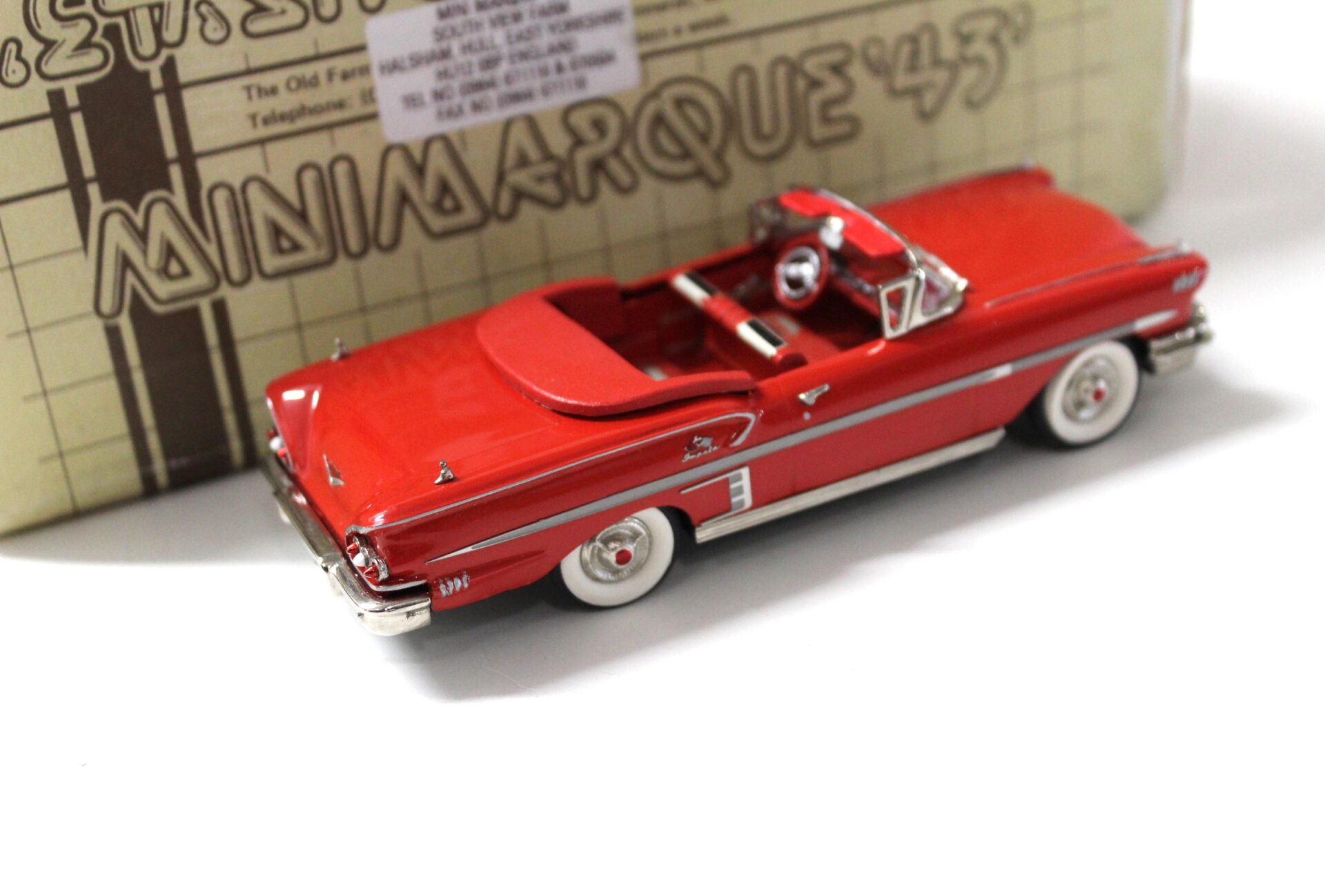 1:43 MINIMARQUE 43 Chevrolet Impala Convertible Top down 1958 red