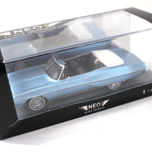 1:43 NEO Pontiac Bonneville Convertible 1968 blue metallic