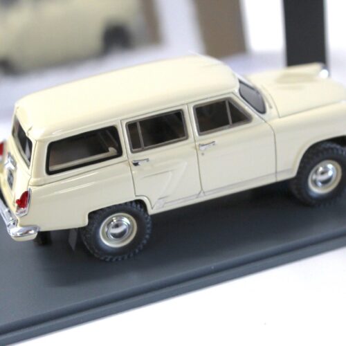 1:43 NEO GAZ Volga M22 4x4 Kombi 1966 beige