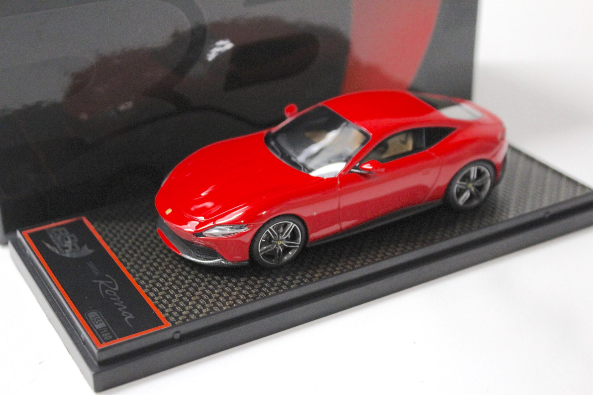 ID 54078 orig.jpg 1:43 BBR Ferrari Roma Rosso Corsa 322 red Limited 180 pcs.