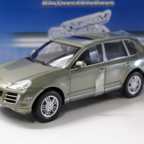 1:18 Norev Porsche Cayenne S olive green metallic 2006