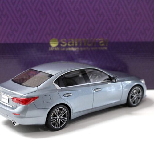 1:18 Kyosho Infinity Skyline 350GT Hybrid blue metallic