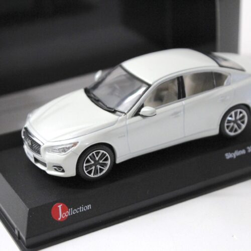 1:43 Kyosho J-Collection Nissan Skyline 350GT Hybrid Type P white pearl