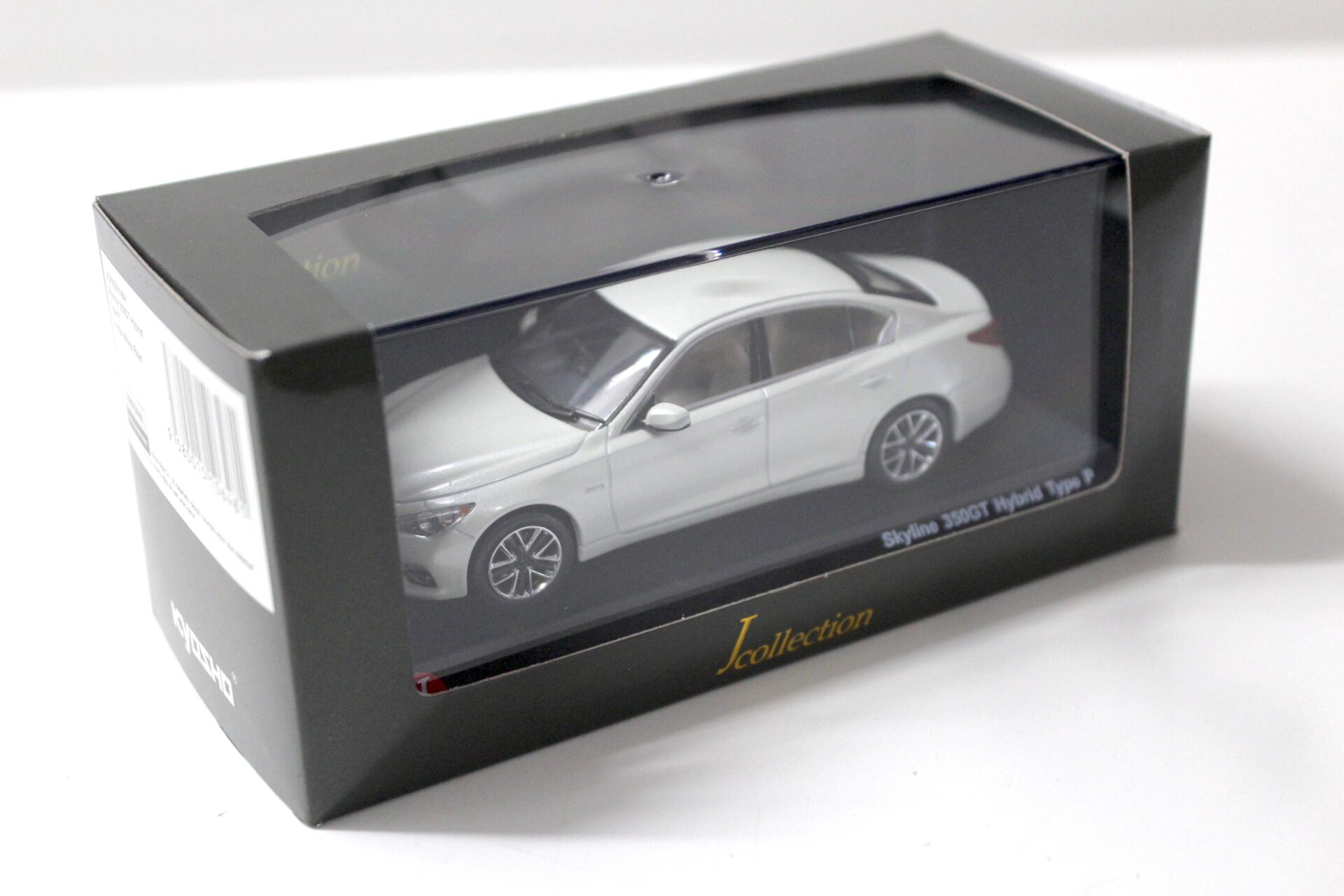 1:43 Kyosho J-Collection Nissan Skyline 350GT Hybrid Type P white pearl
