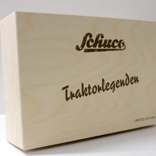 1:32 Schuco SET Traktorlegenden Eicher 3125, Schlüter 1250, IHC 1255 + HOLZ BOX
