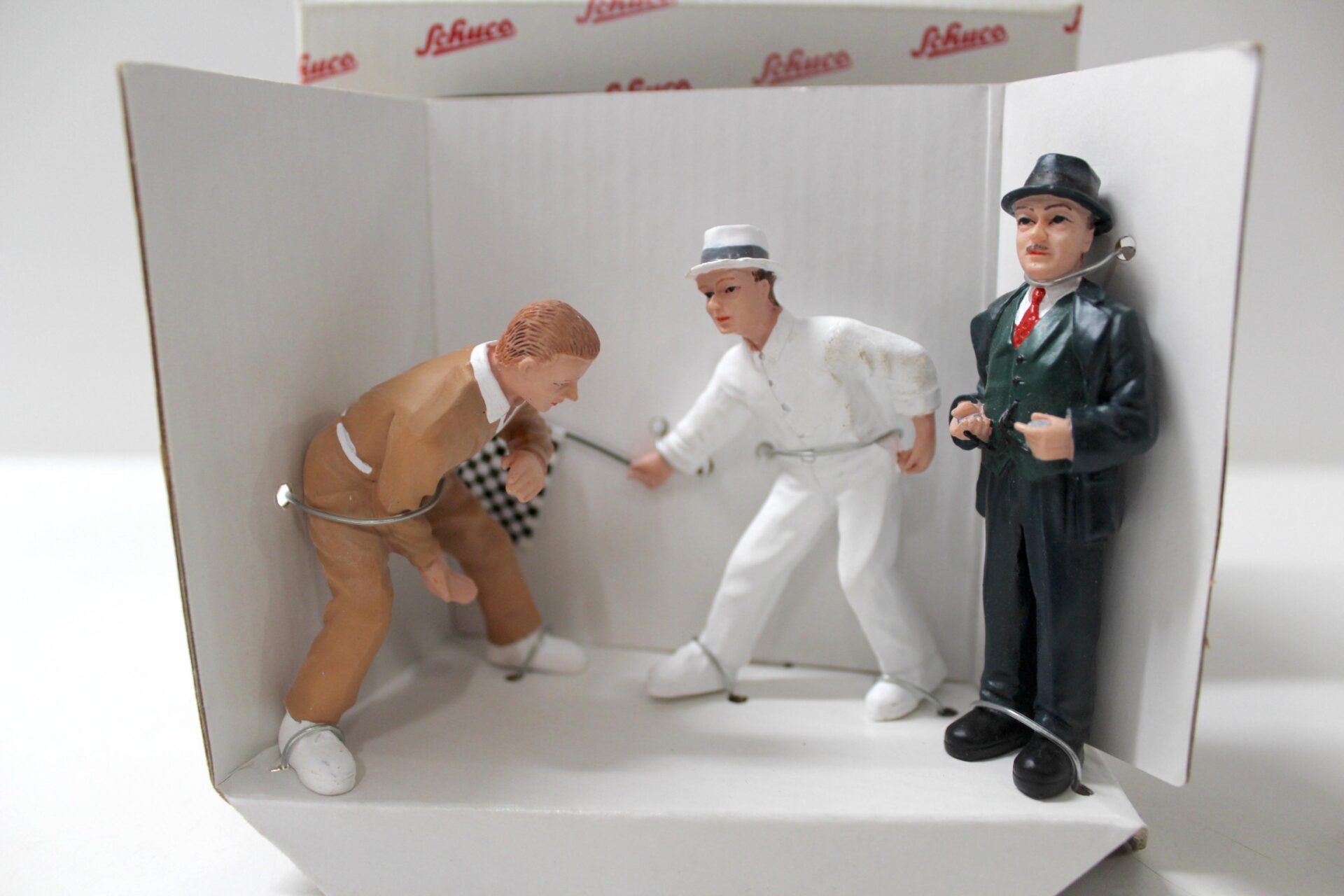 1:24 Schuco Figuren Set III - 01995 Grand Prix Le Mans Serie