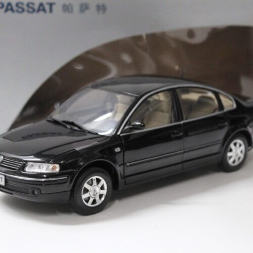 1:18 Shanghai Volkswagen Anson VW Passat B5 Limousine 1997 black DEALER VERSION
