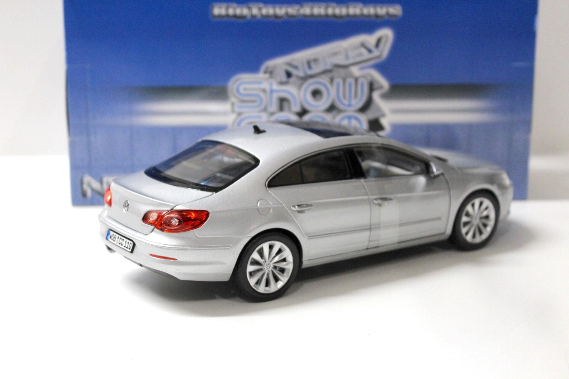 1:18 Norev VW Passat CC Reflex silver metallic