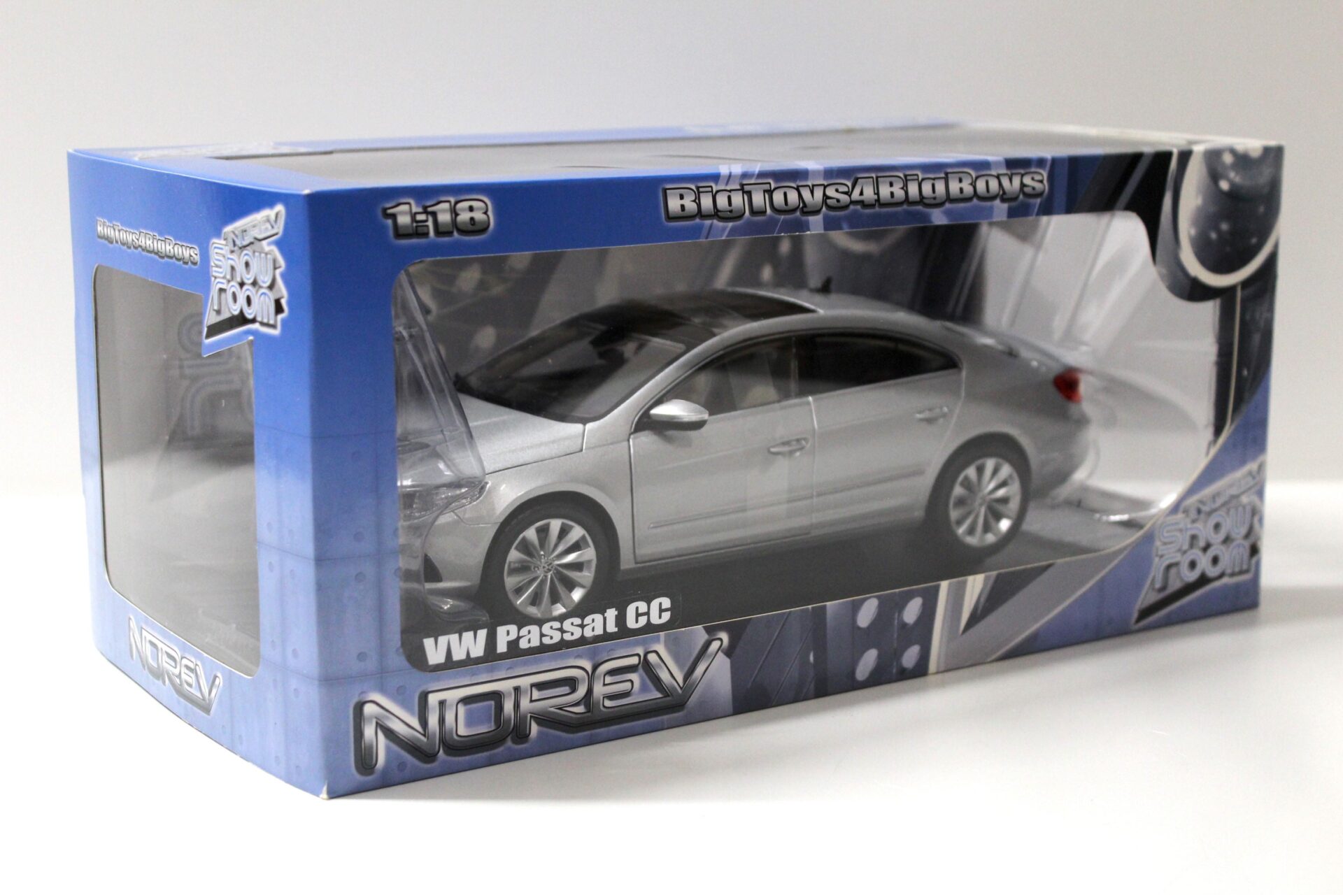 1:18 Norev VW Passat CC Reflex silver metallic