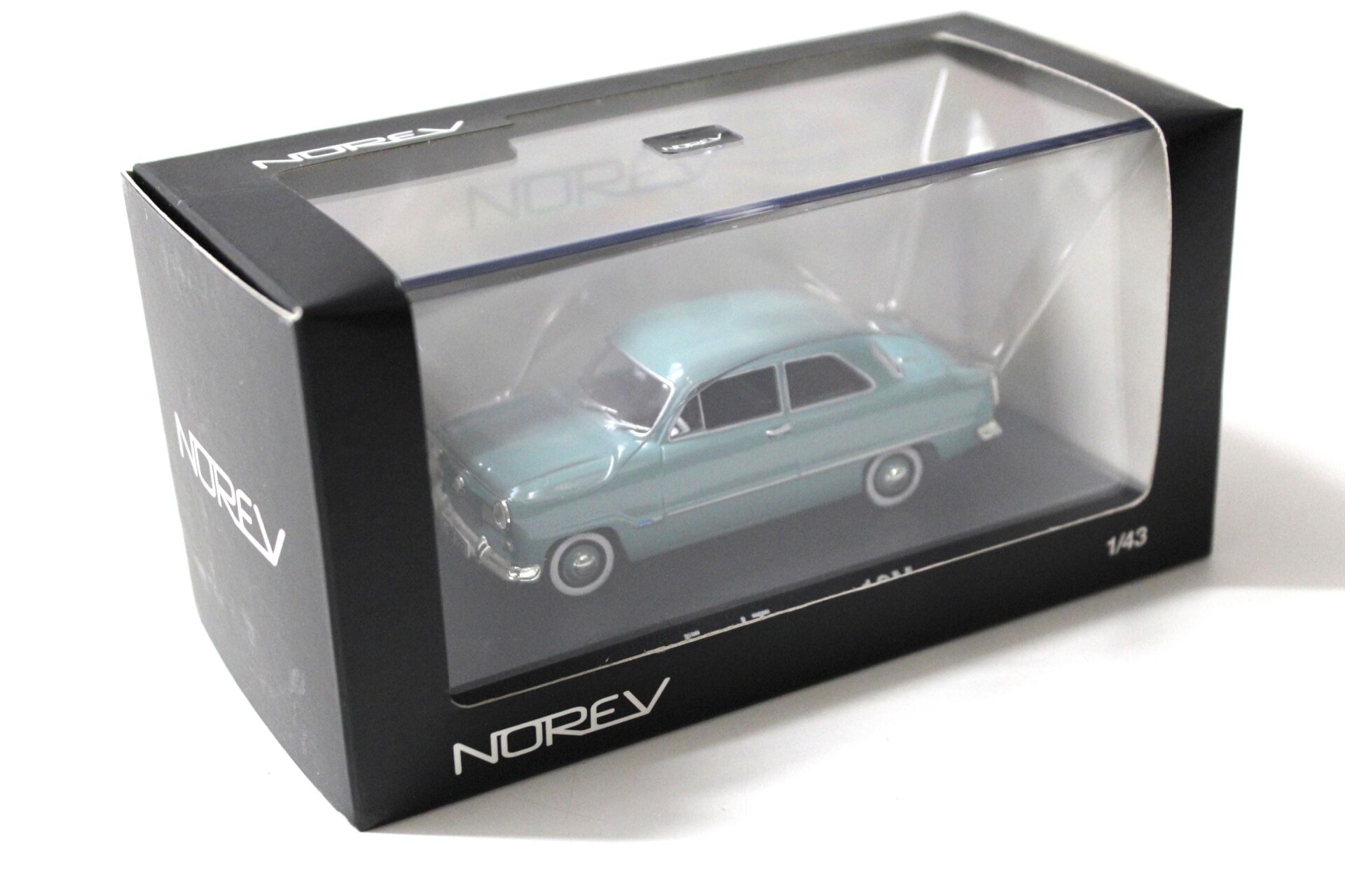1:43 Norev Ford Taunus 12M blue 1952