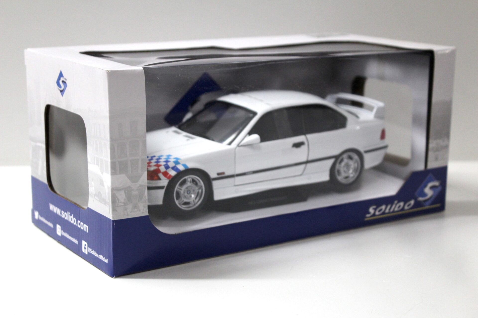 1:18 Solido BMW M3 (E36) Coupe Lightweight Version white