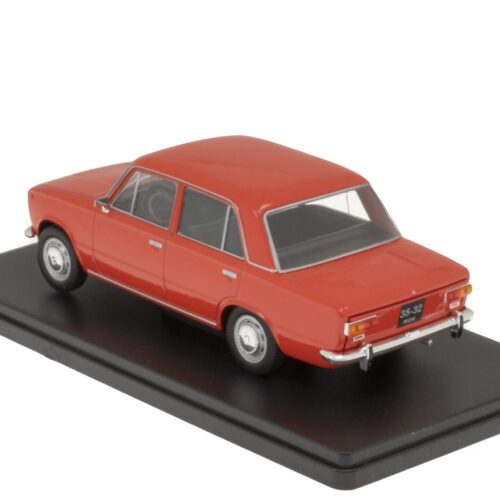 1:24 Hachette East Legendary Lada 1200 VAZ-2101 Zhiguli 1970 red