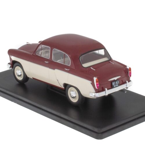 1:24 Hachette East Legendary Moskvitch 407 red/ beige 1958