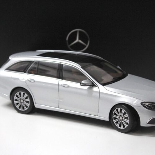 1:18 iScale Mercedes E-Klasse T-Modell silver DEALER VERSION