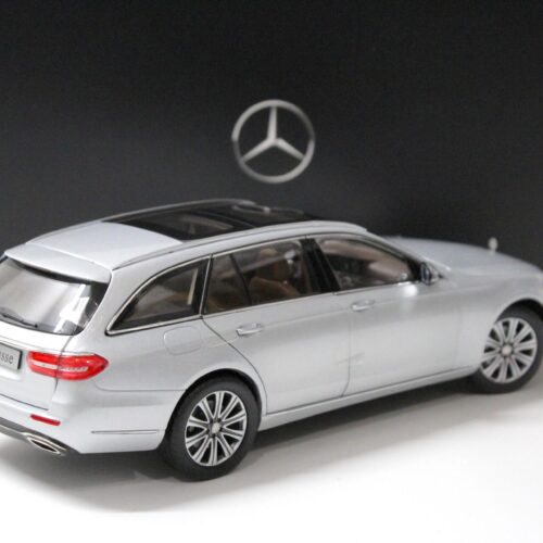 1:18 iScale Mercedes E-Klasse T-Modell silver DEALER VERSION