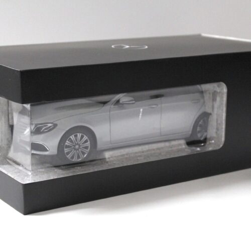 1:18 iScale Mercedes E-Klasse T-Modell silver DEALER VERSION