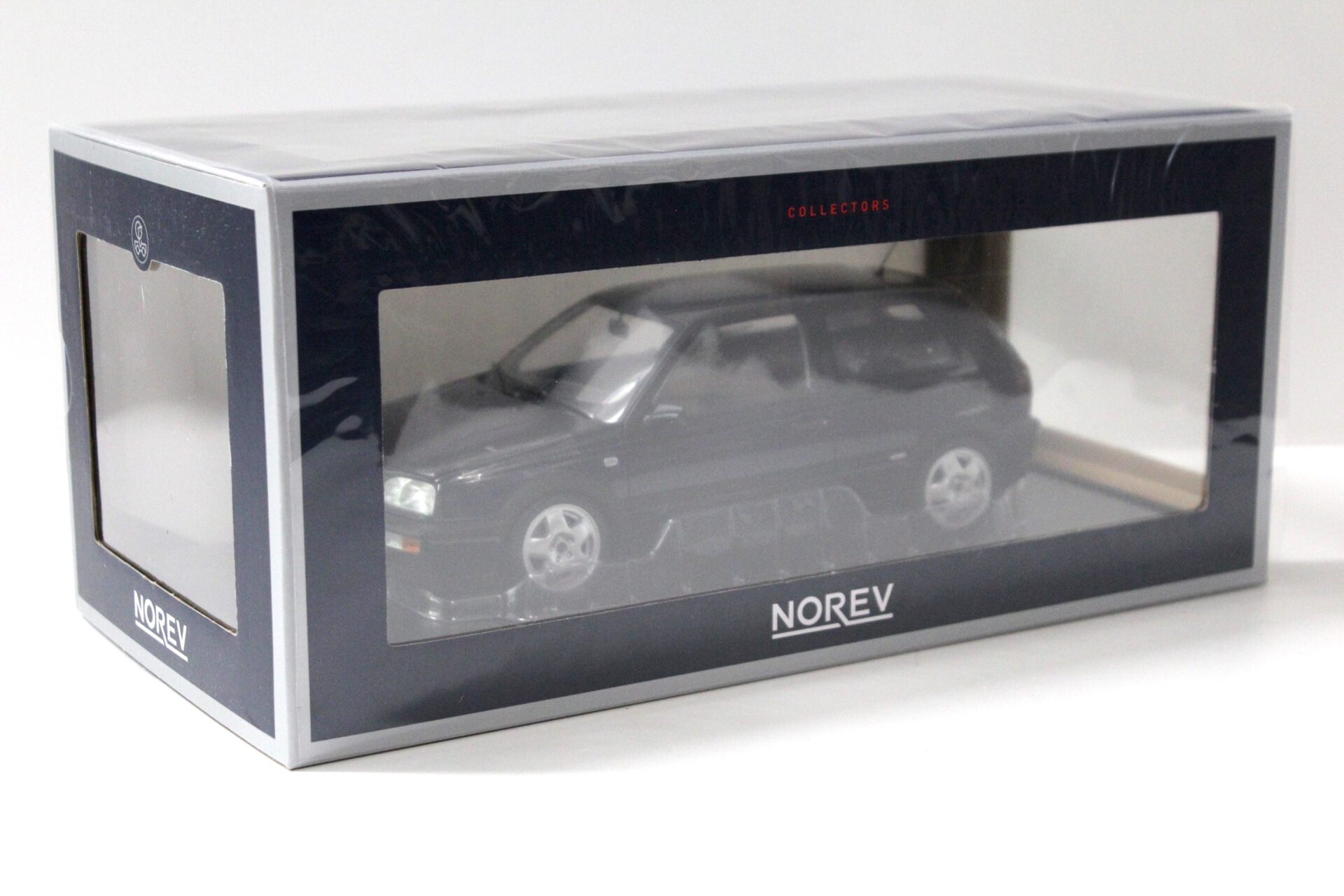 1:18 Norev VW Golf 3 VR6 MK3 dark blue metallic 1996