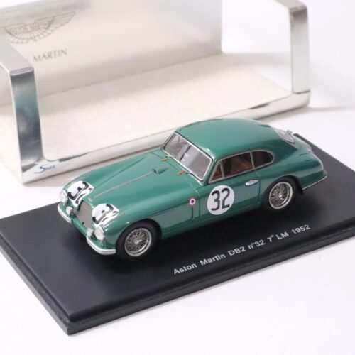 1:43 Spark Aston Martin DB2 #32 - 7th LM Le Mans 1952 green