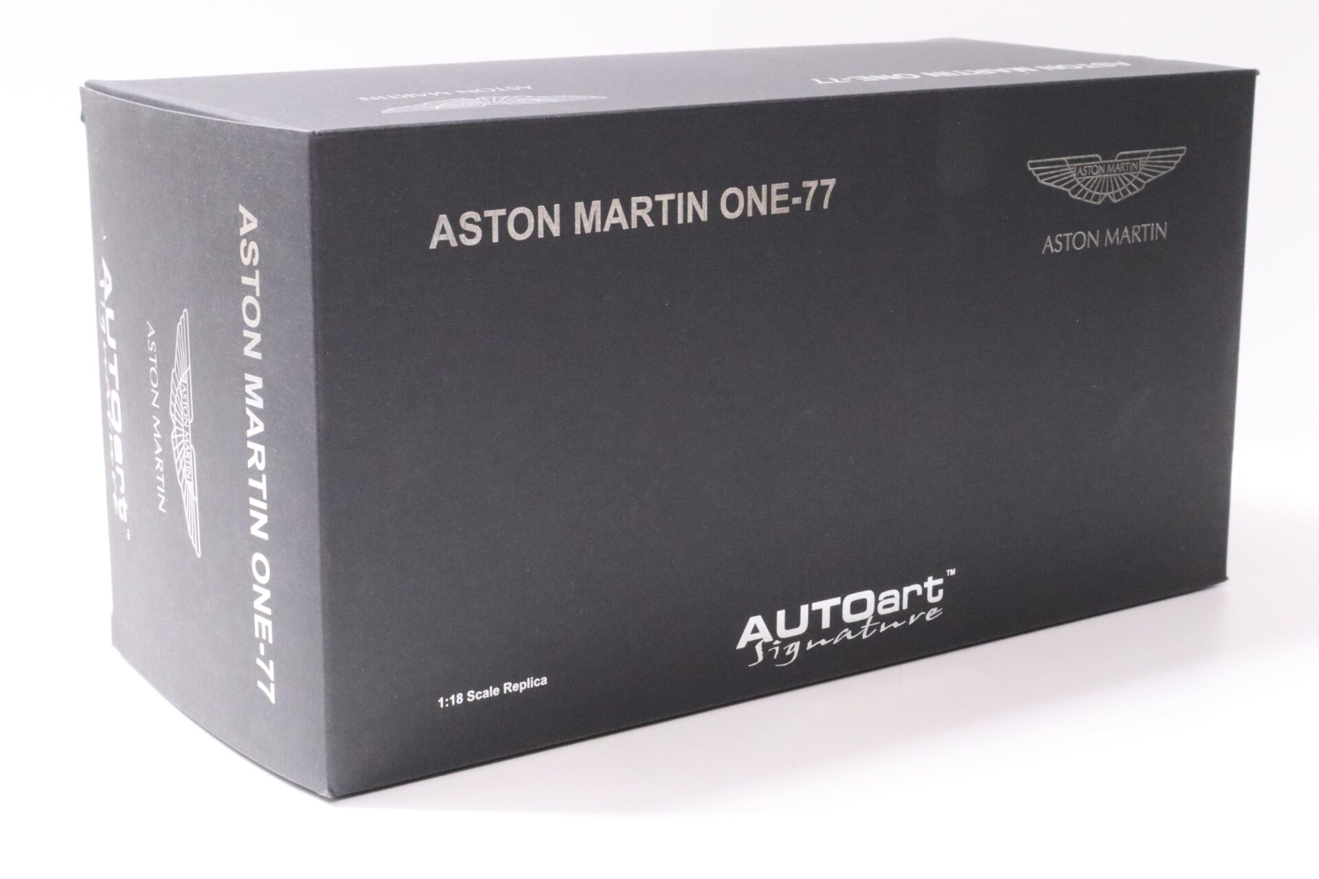 1:18 AUTOart Aston Martin One-77 Sprint grey metallic