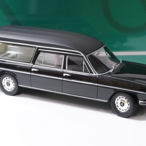 1:18 Cult Scale Models Mercedes W114 Pollmann 1972 black