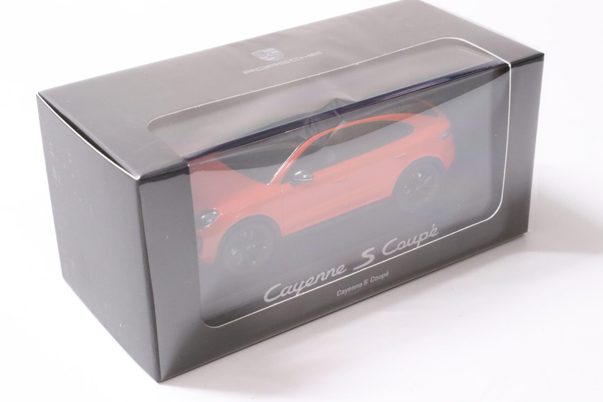1:43 Norev Porsche Cayenne S Coupe Lava orange DEALER VERSION SALE%%%