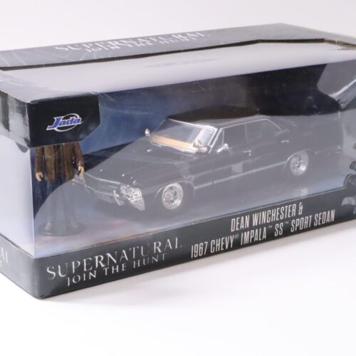 1:24 Jada Toys 1967 Chevy Impala SS Sport Sedan SUPERNATURAL with Figure black