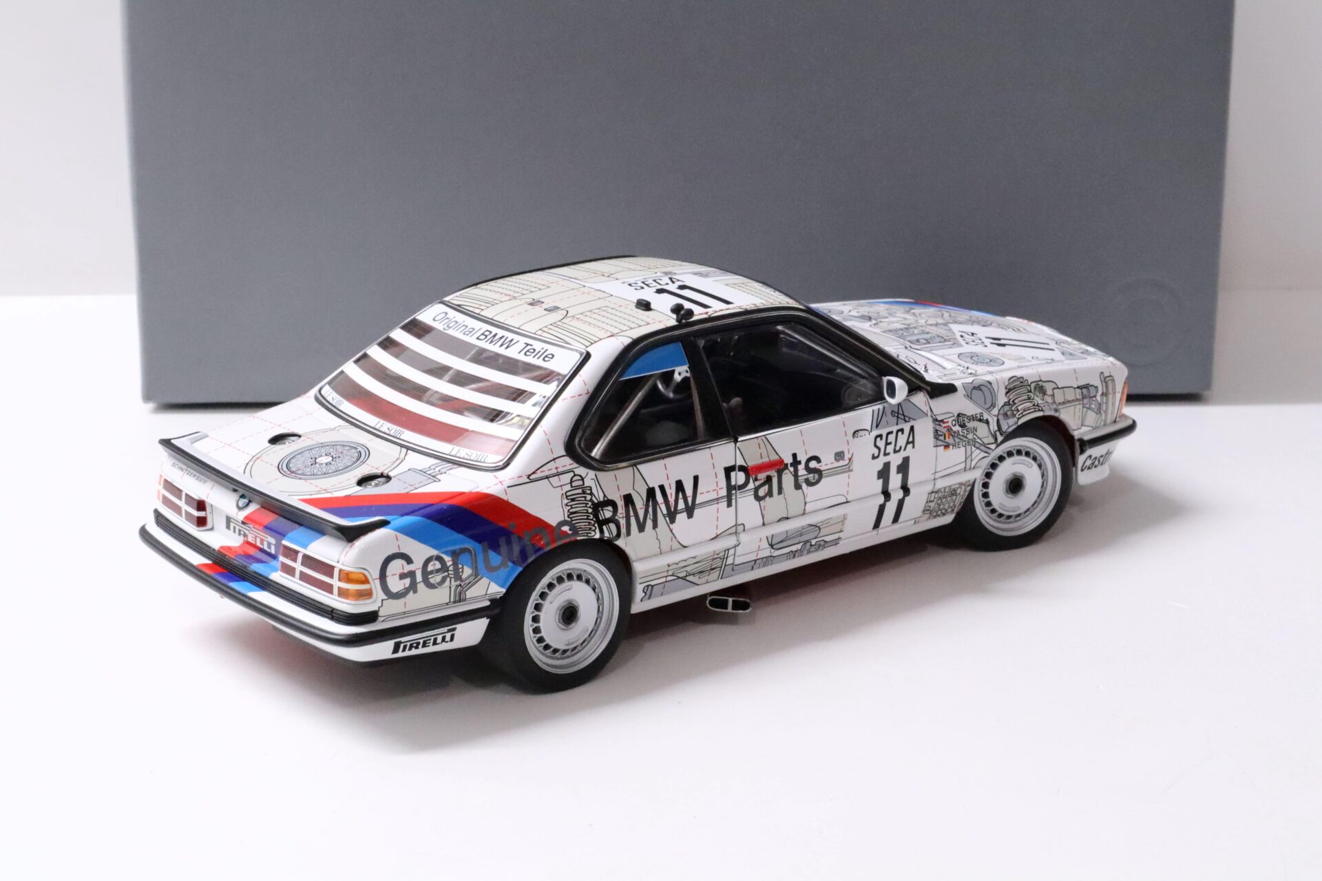 1:18 AUTOart BMW 635 CSI 24h SPA 1986 Winner Quester/Heger #11