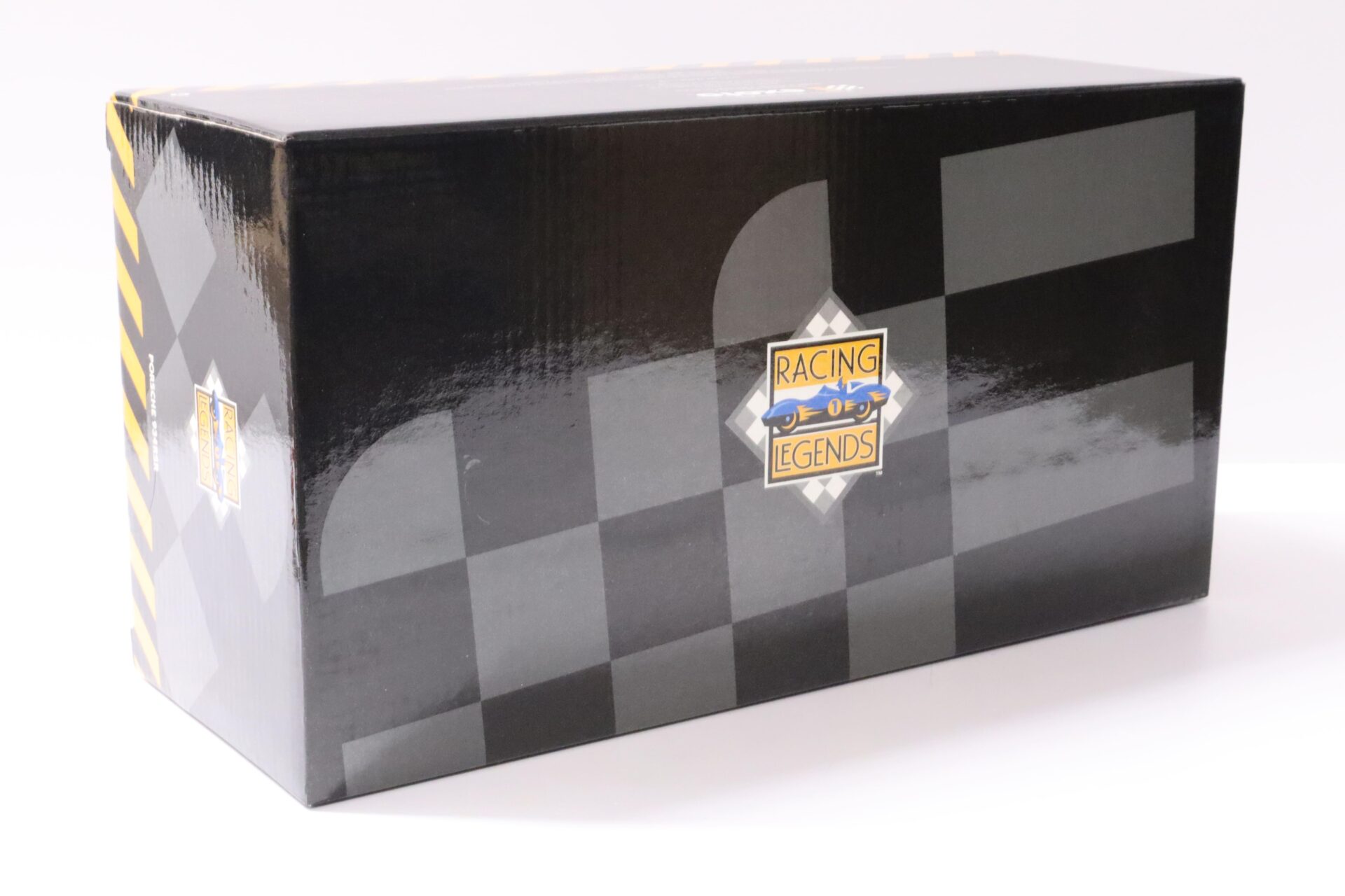 1:18 Exoto Porsche 934 RSR 1000km Nürburgring 1976 JÄGERMEISTER #24