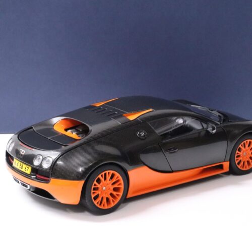1:18 AUTOart Bugatti Veyron 16.4 Super Sport World Record Edition black/ orange